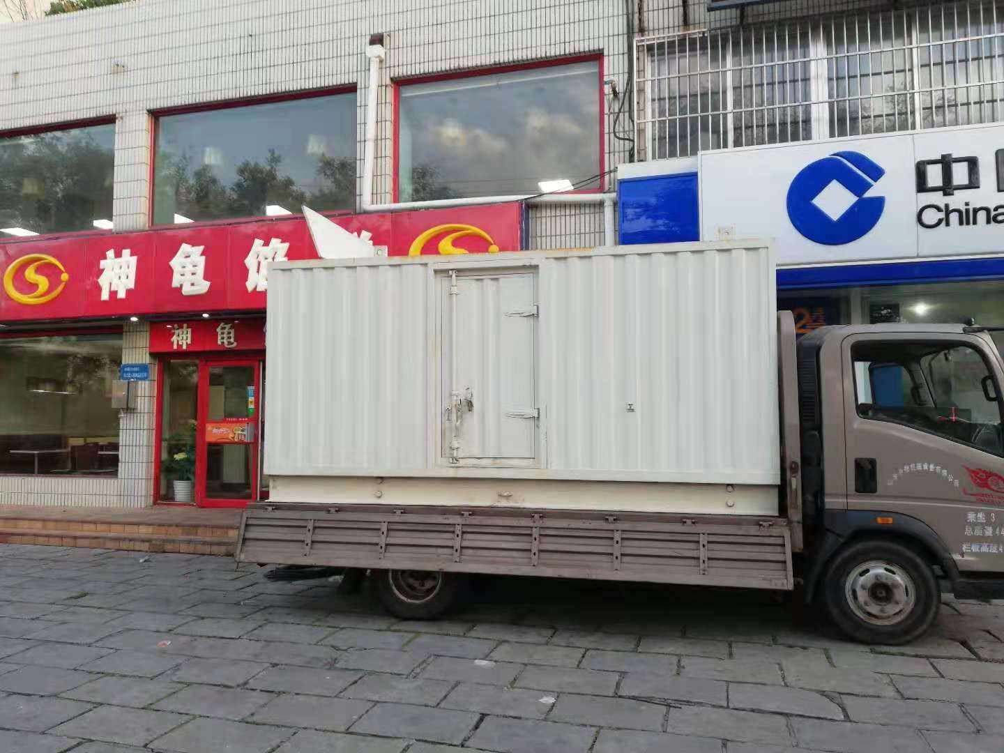 大竹出租发电机-柴油发电机组错误的启动方式